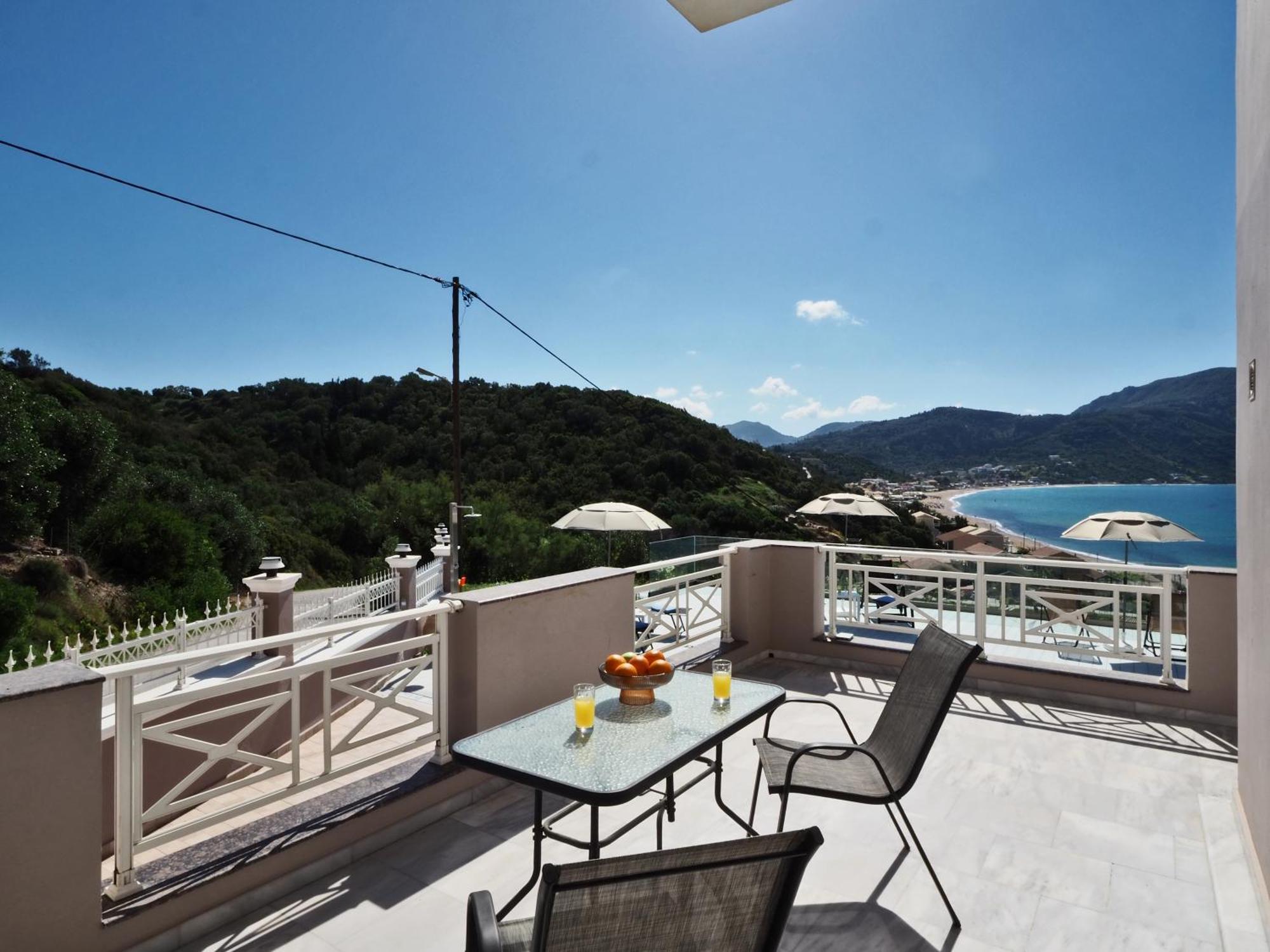 Villa Euphoria Apts Афионас Экстерьер фото